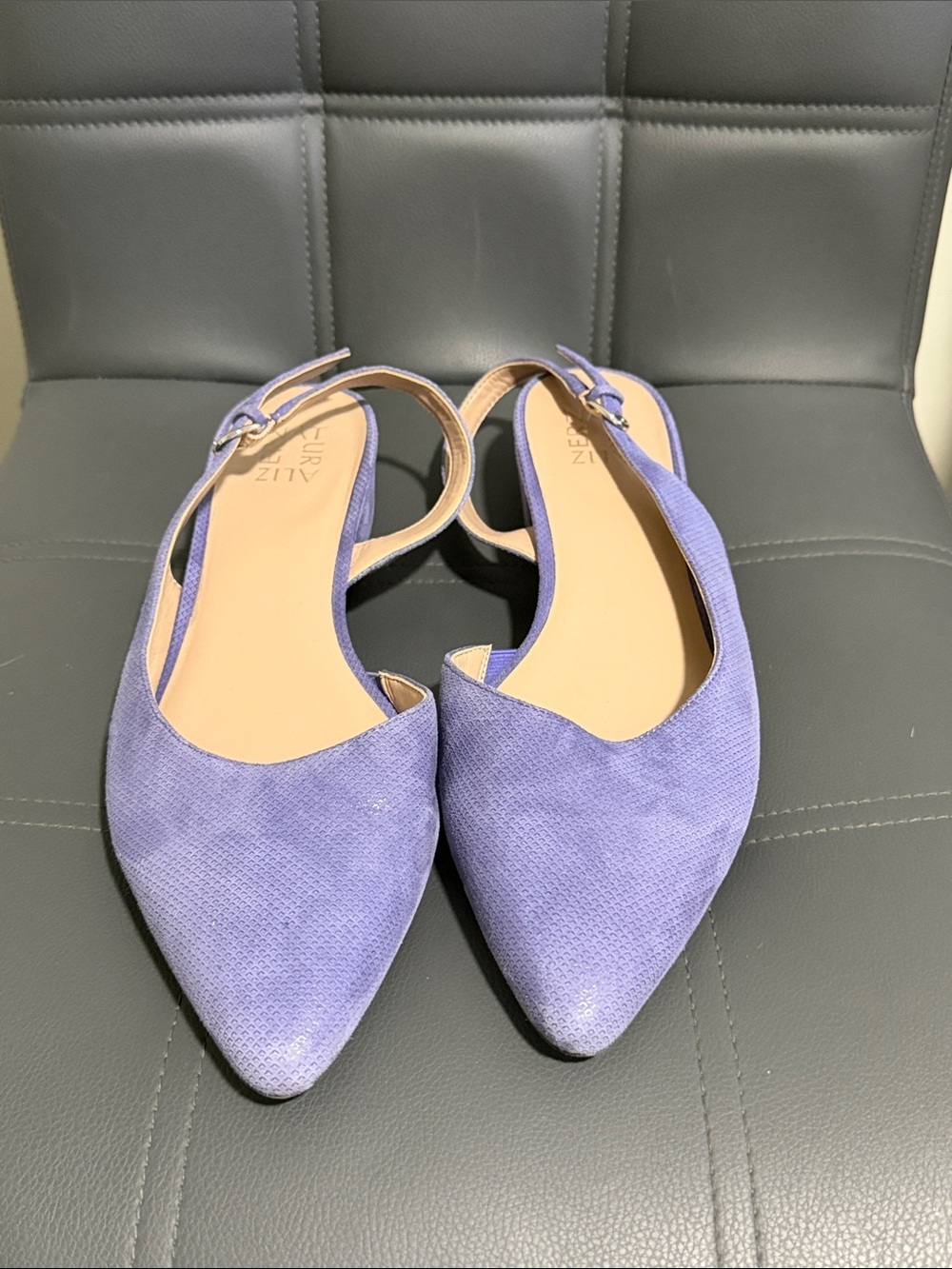 Naturalizer Banks Heeled Flats Size 11W